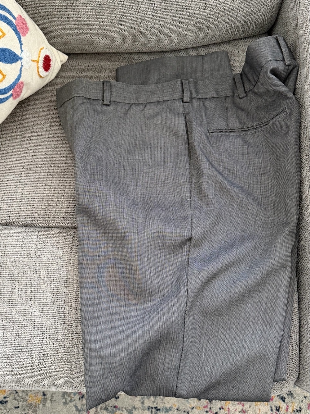 Men's Perry Ellis dress pants size 33/30